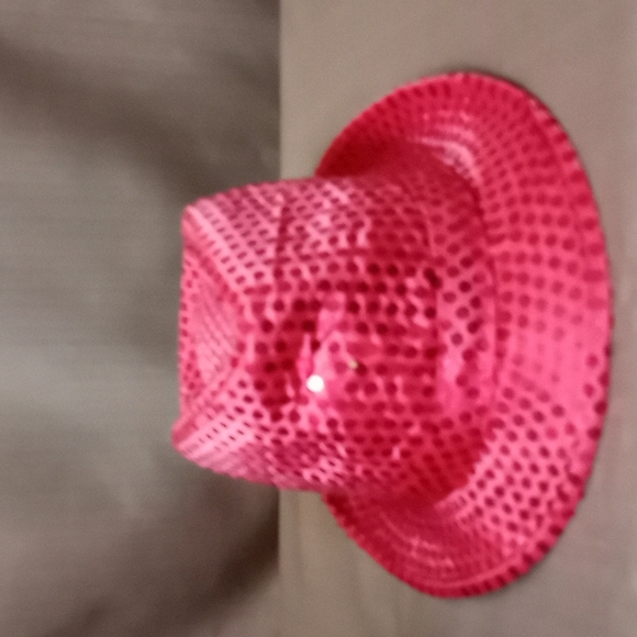 Blinking LED lit pink sequined fedora hat (925) - Picture 9 of 9